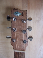 Mapou headstock Mapou headstock